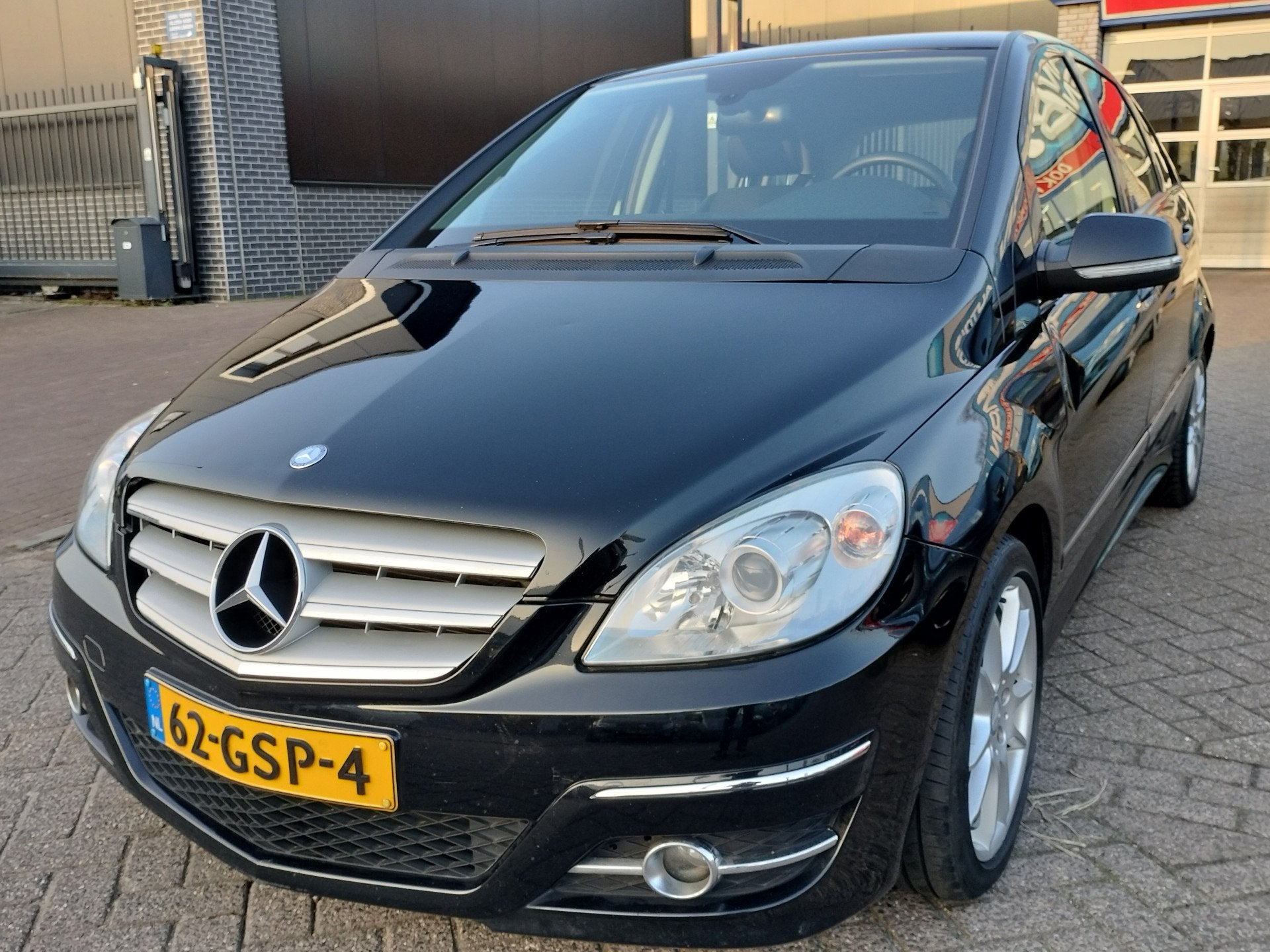 Mercedes-Benz B-Klasse 180 CDI Automaat 17'' L.M.V Nw APK, Auto's, Gebruikt, 1370 kg, 4 cilinders, 715 kg