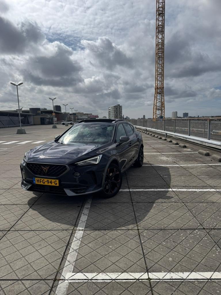 Cupra Formentor 1.4 E-hybrid VZ Performance 245pk Dsg-6 2022, Auto's, USB, Zwart, 4 cilinders, Formentor