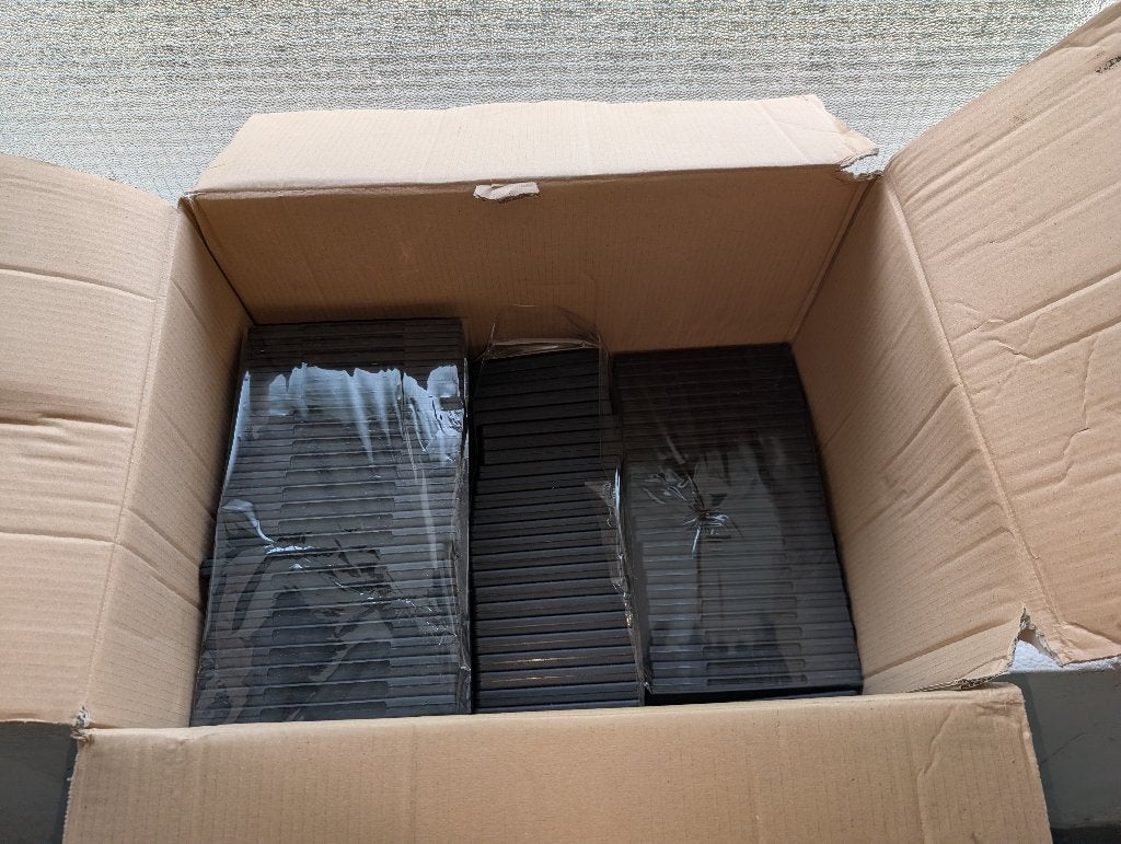 GRATIS Veel Nieuwe lege DVD boxen GRATIS, Alle leeftijden, Ophalen, Nieuw in verpakking