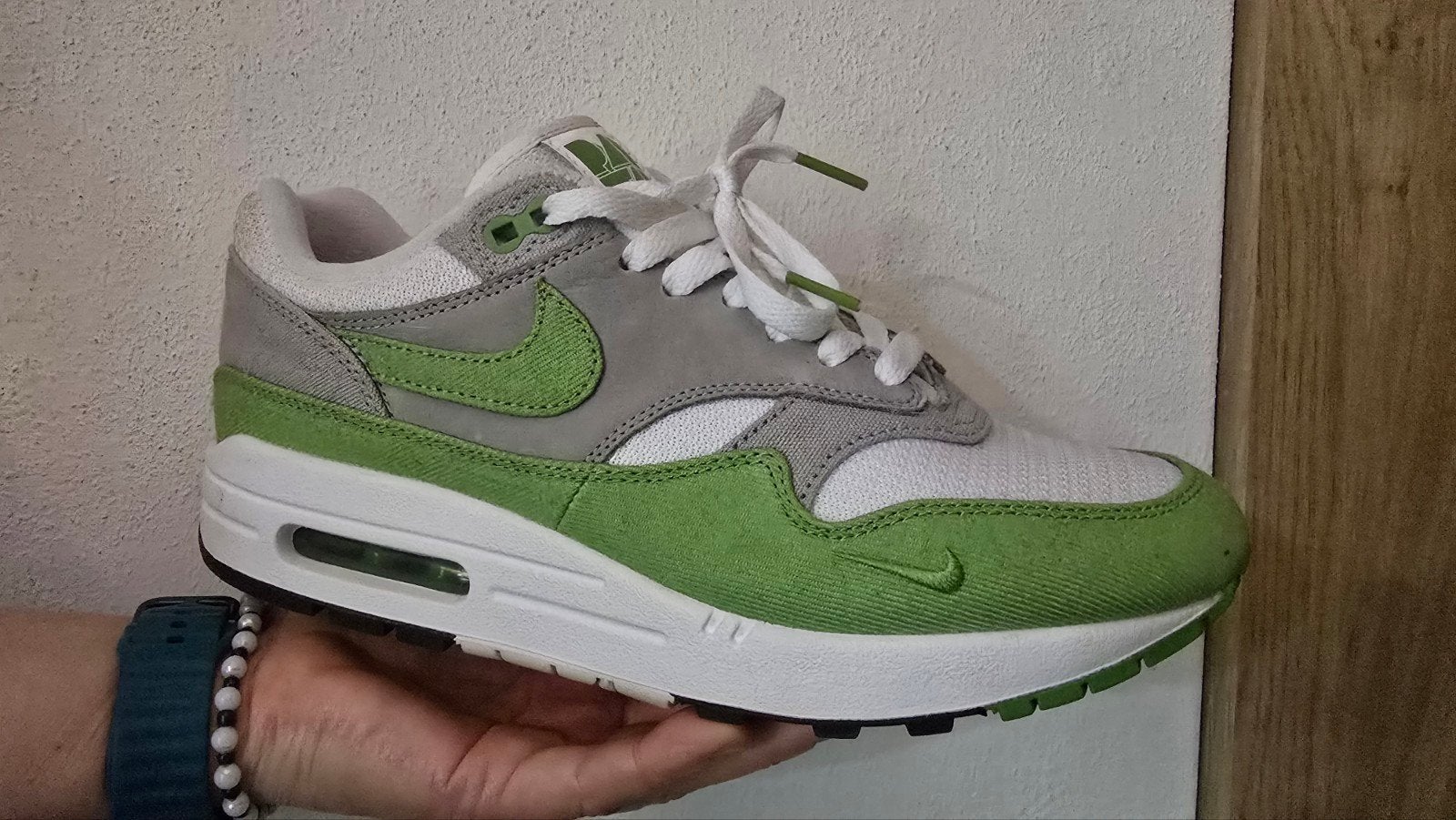 Nike air max 1 Chlorophyll patta mt 40
Air Max 1
Patta x Nik, Nike air max, Overige kleuren, Ophalen of Verzenden, Gedragen