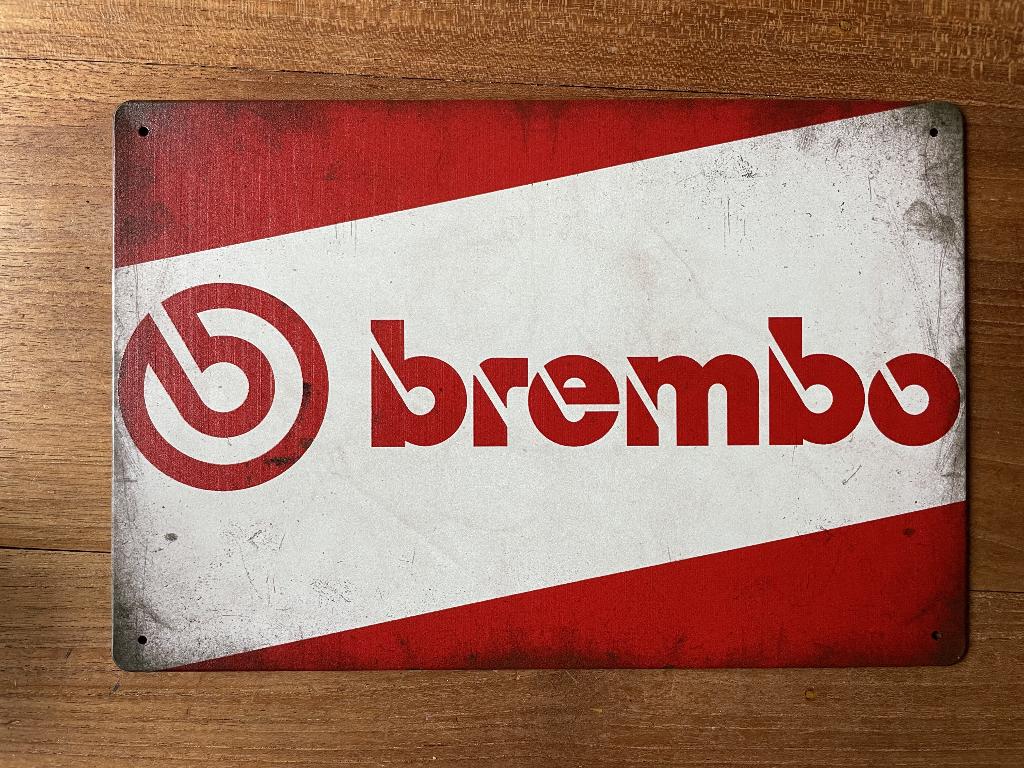 Brembo metalen reclamebord / wandbord (Old Look), Verzamelen, Merken en Reclamevoorwerpen, Www.pand50.nl, Reclamebord, Nieuw, Ophalen of Verzenden