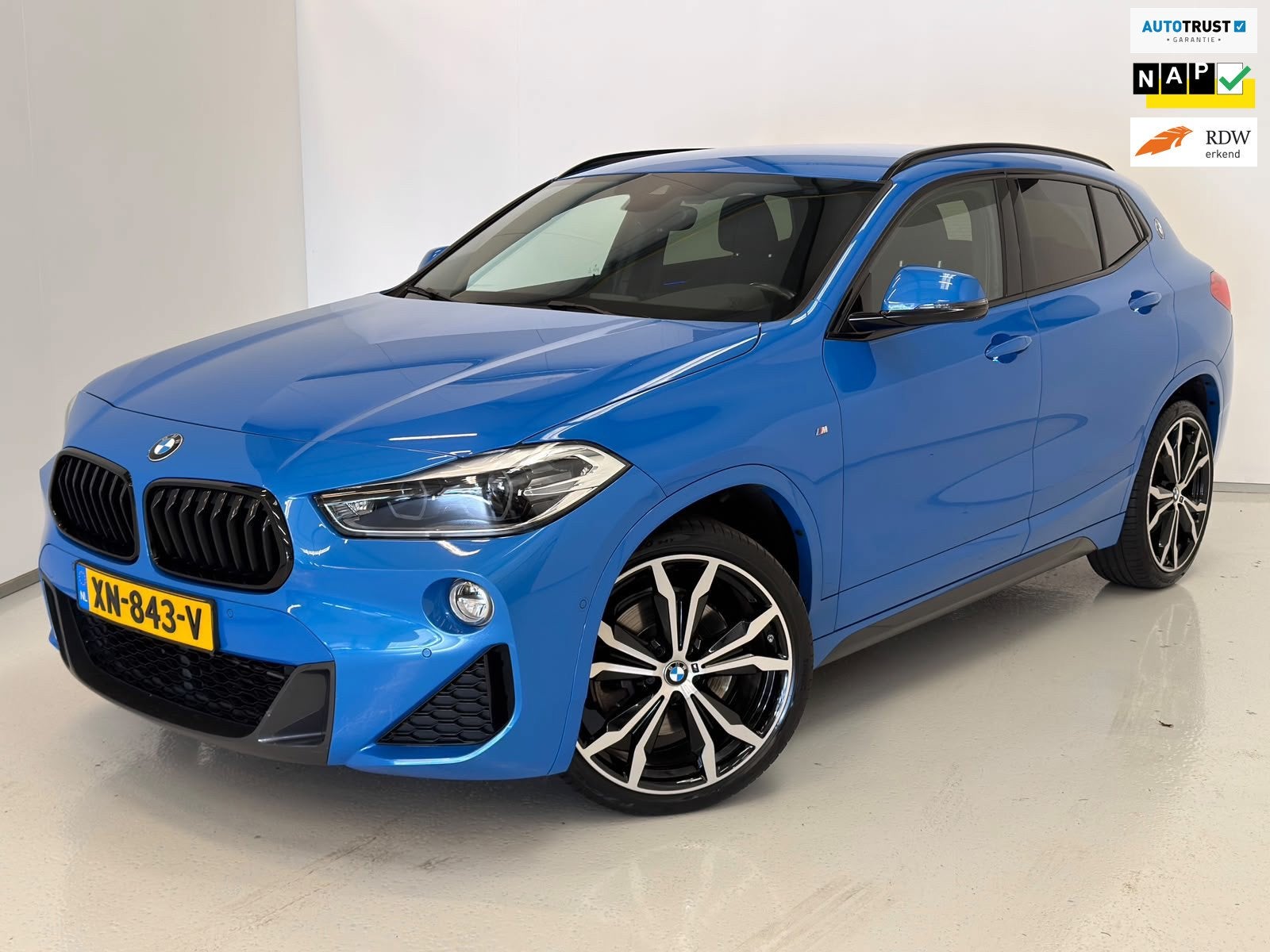 BMW X2 SDrive20i Executive / M-sport / 2e eig / NL-auto, Auto's, 1998 cc, X2, Alcantara, Origineel Nederlands