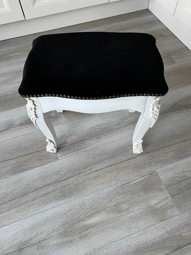 Leuke tafeltje/ voetenbankje, Ophalen of Verzenden, Zo goed als nieuw, Rechthoekig, Minder dan 50 cm