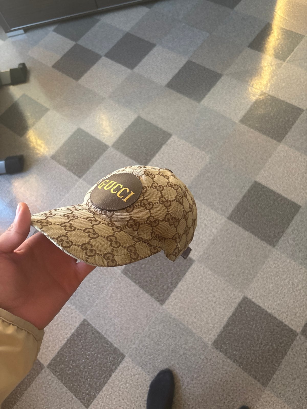 Gucci pet maat M 58 cm zo goed als nieuw, Kleding | Dames, Ophalen, Zo goed als nieuw, 58 cm (L, 7¼ inch) of meer, Pet