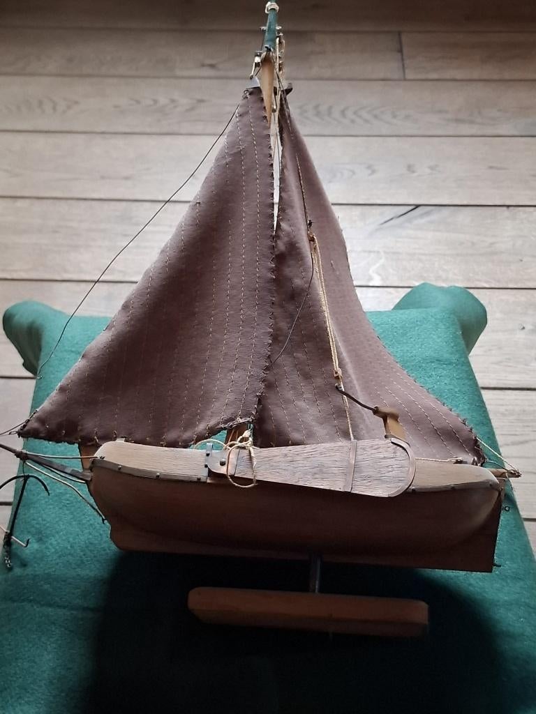 Platbodem boeier zuiderzee (Hobbyproject), Hobby en Vrije tijd, Modelbouw | Boten en Schepen, Ophalen, Gebruikt