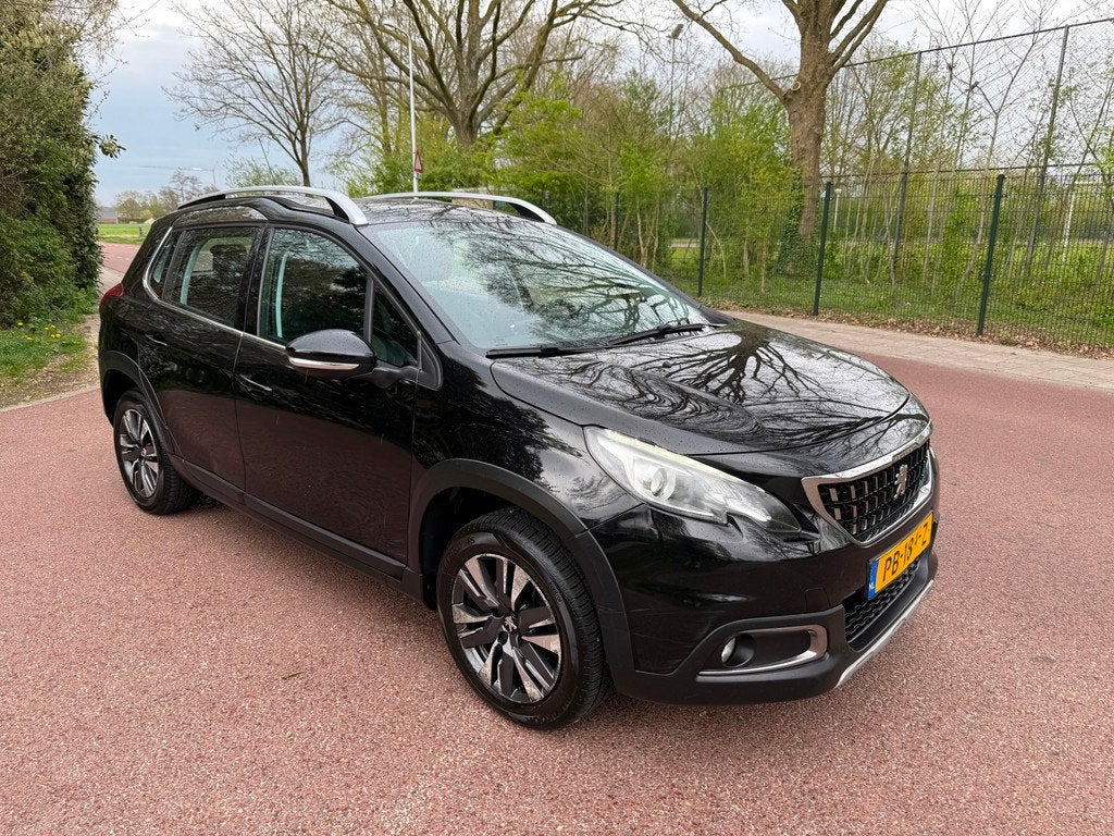 Peugeot 2008 1.2 PureTech Allure / Navi / Airco / NAP / PDC, Voorwielaandrijving, Euro 6, Origineel Nederlands, Bedrijf