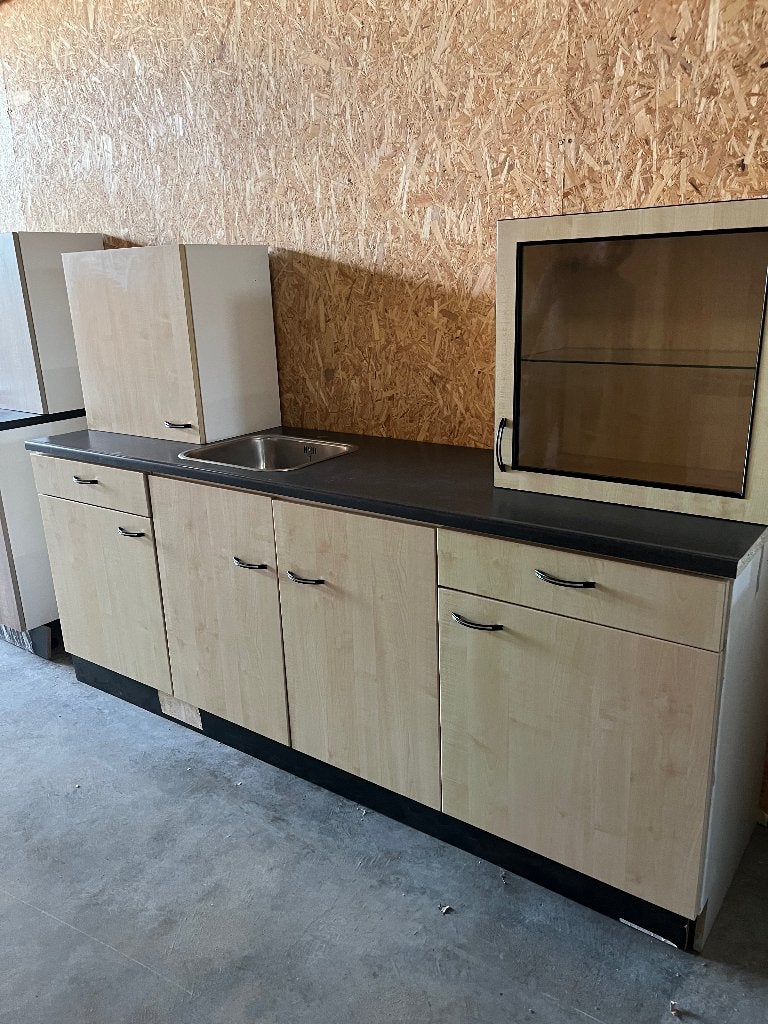 Keukenblok 220cm keuken, Ophalen, Gebruikt, 200 cm of meer, Minder dan 100 cm
