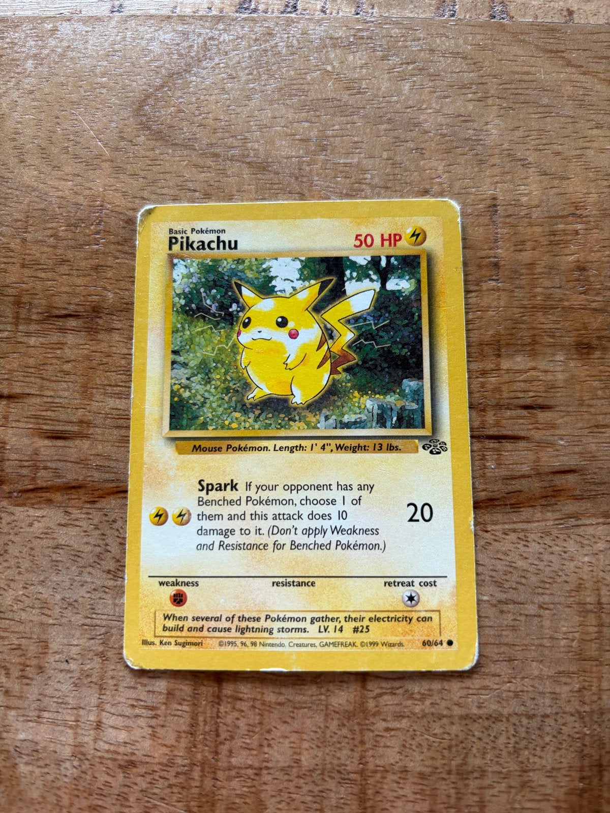 Pokémon Pikachu 60/64 Jungle Set Kaart, Ophalen of Verzenden, Gebruikt, Losse kaart