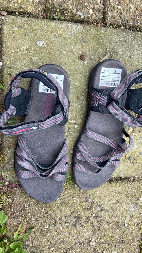 maat 37 wandel schoenen dames, Ophalen of Verzenden, Zo goed als nieuw, Schoenen