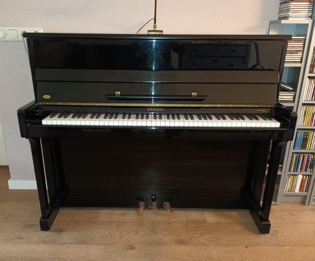 Zwarte hoogglans piano, Muziek en Instrumenten, Ophalen, Zwart, Zo goed als nieuw, Piano
