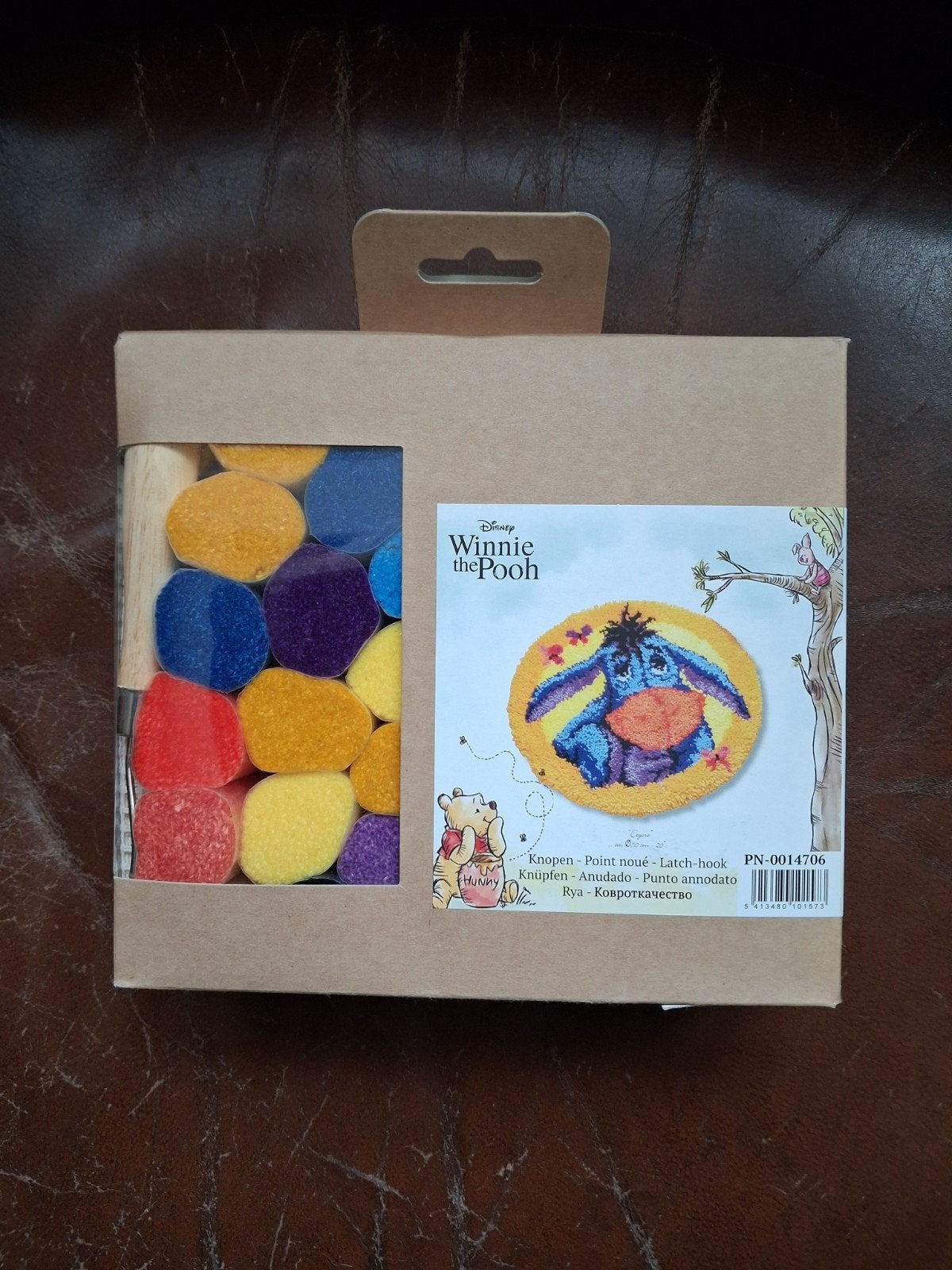 te koop knoop klein kleedje van Winnie  de pooh., Ophalen of Verzenden, Nieuw, Haken, Wol of Garen