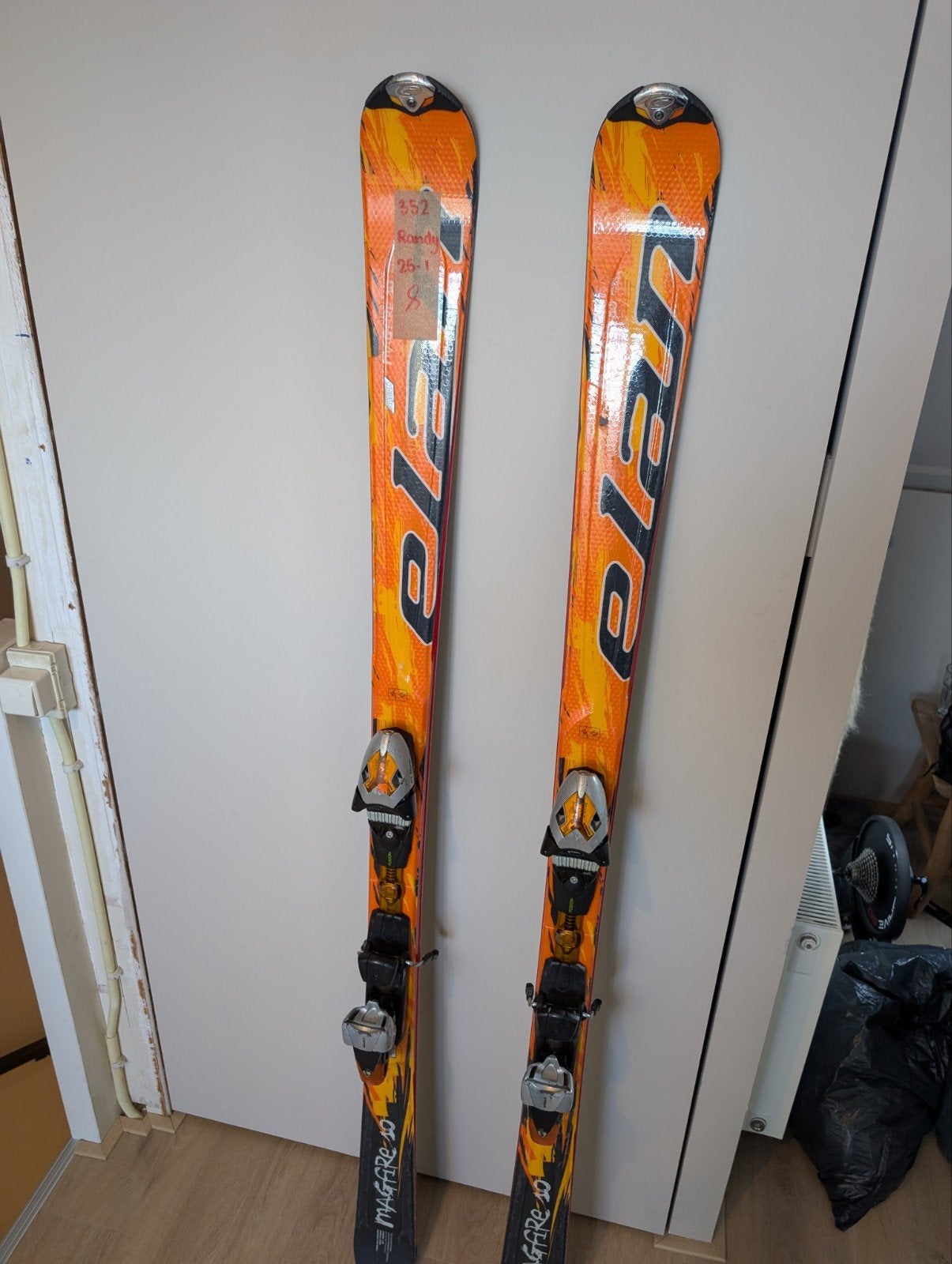 Gratis Elan ski's, 176 cm, af te halen, 160 tot 180 cm, Gebruikt, Skiën, Ski's