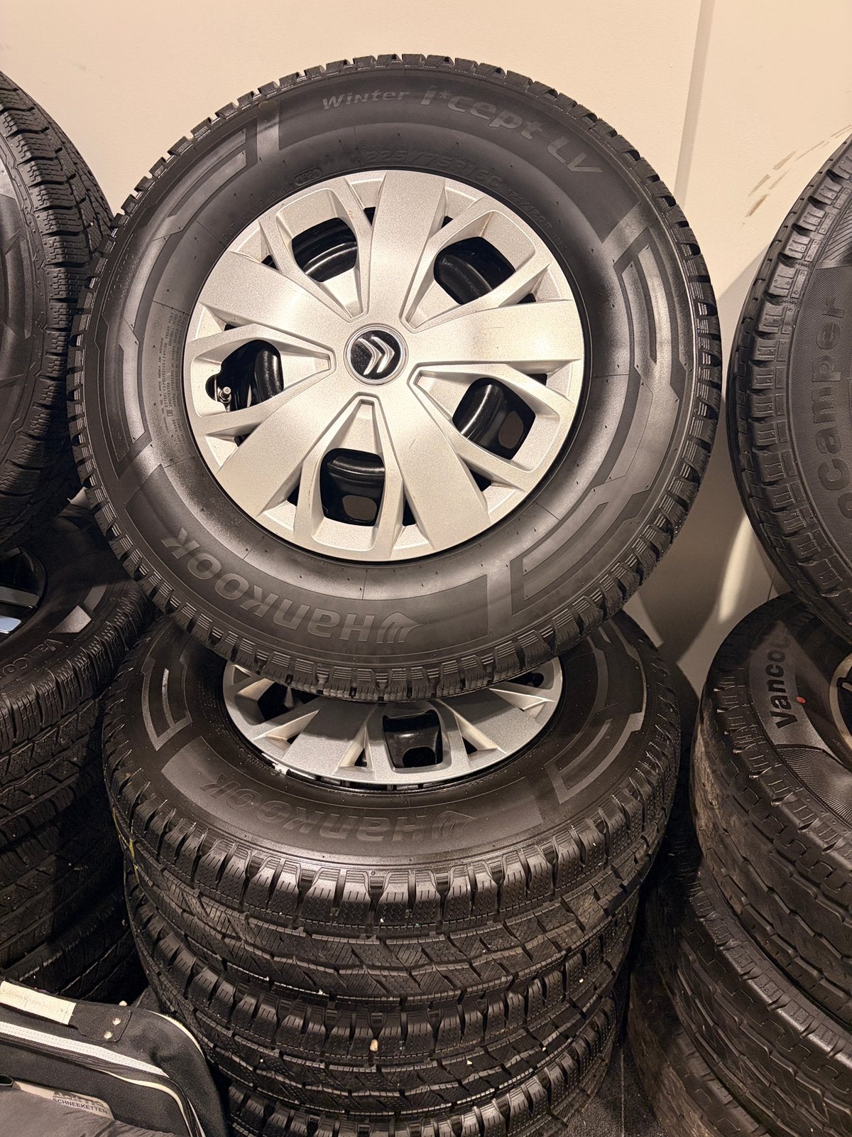 4x Winterbanden 225/75 R16C Hankook op Citroën velgen 2021, Auto-onderdelen, Banden en Velgen, Ophalen, Bestelwagen, 16 inch, Banden en Velgen
