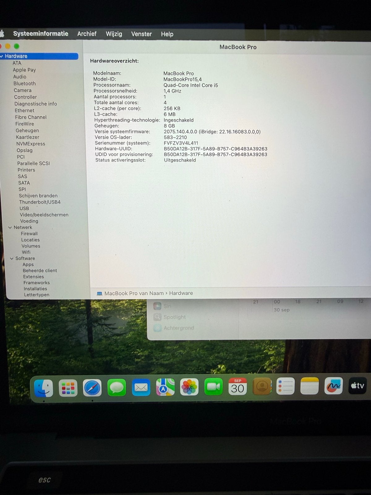 Foto 13 van MacBook Pro 13 inch 2019, in uitstekende staat + Apple mouse