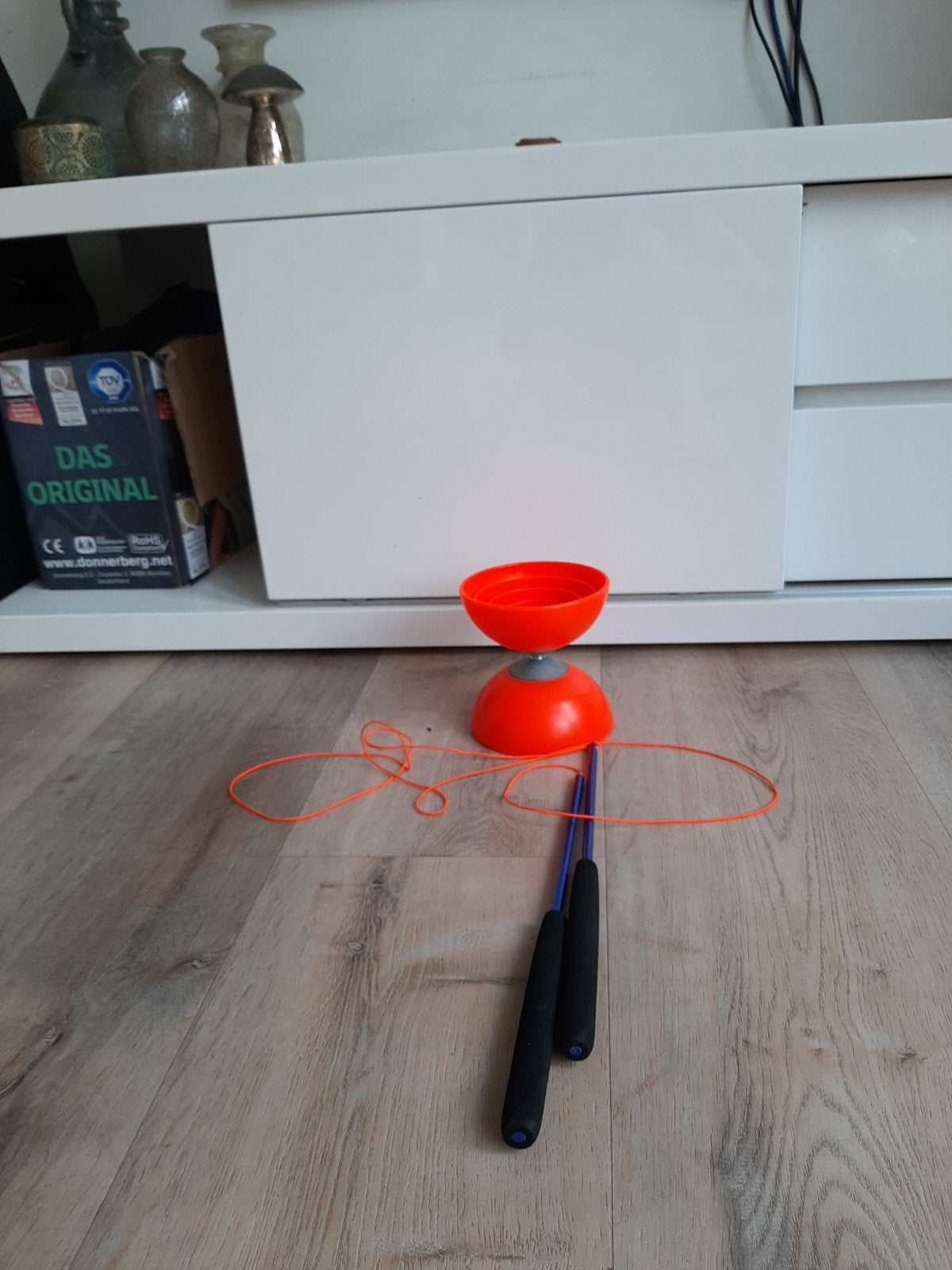 Diabolo met stokjes - Oranje, Ophalen of Verzenden, Gebruikt, Jongen of Meisje