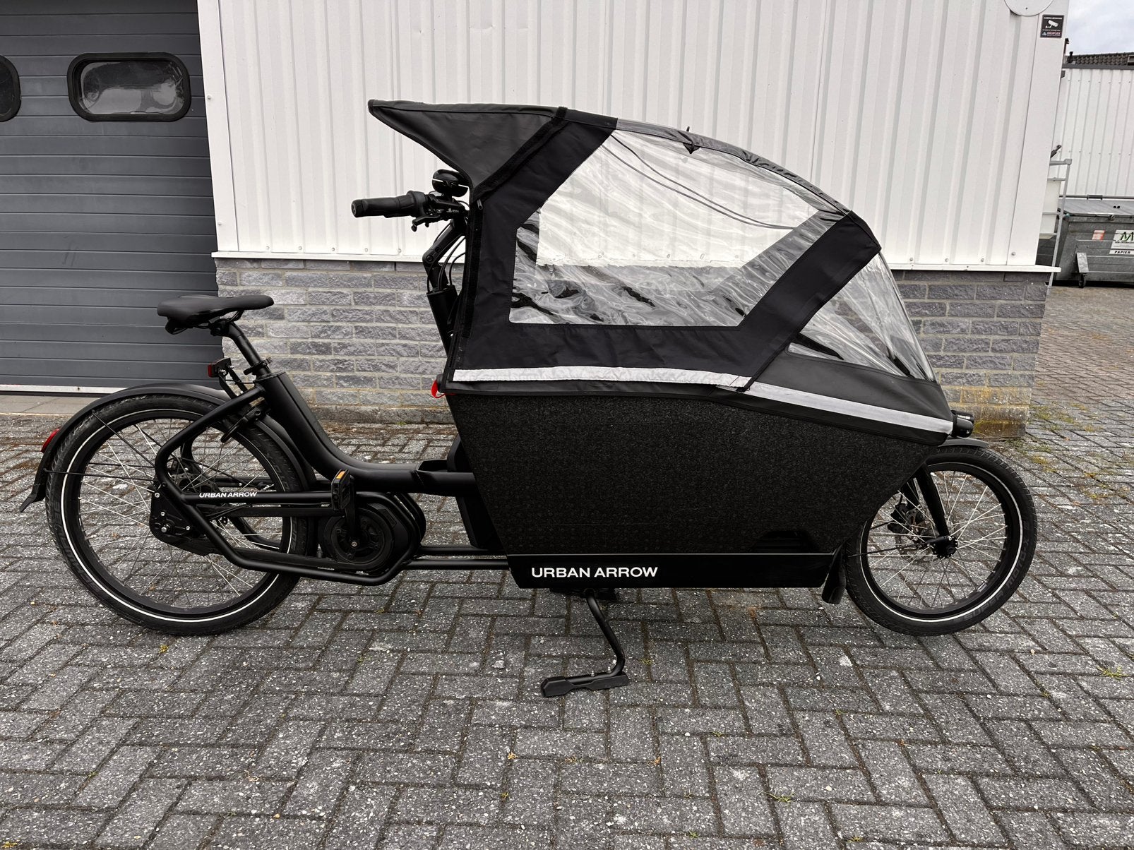 Urban Arrow Family Performance 2022 | 8400 km | heel keurig, 4 kinderen of meer, Huif, Zo goed als nieuw, Schijfrem