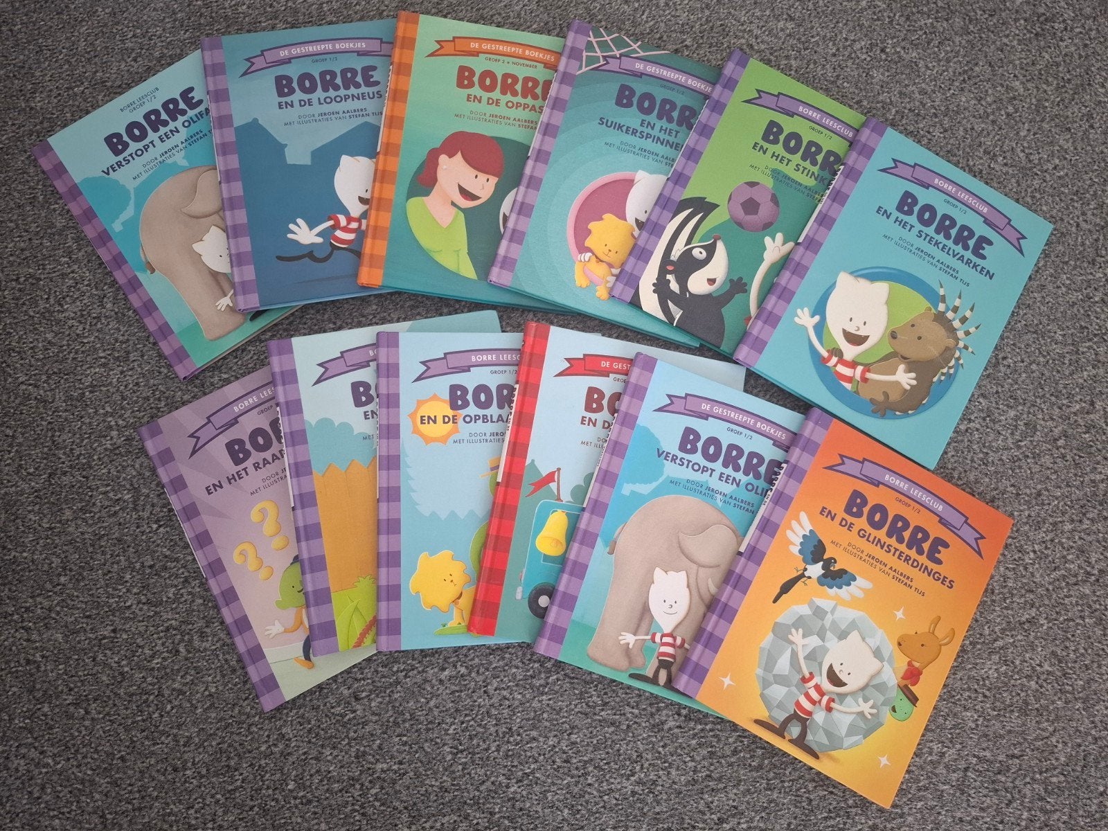Set Borre boekjes 12 stuks, Boeken, Ophalen of Verzenden, Gelezen