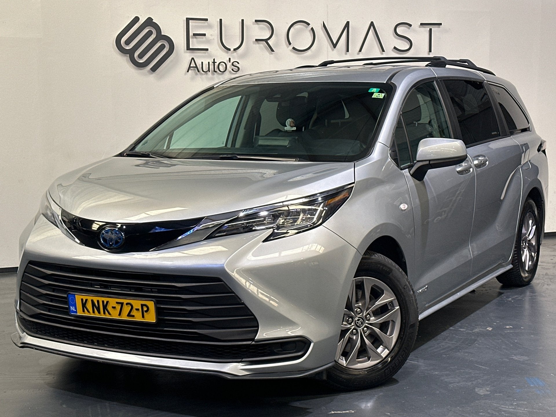 Toyota TOYOTA SIENNA 2.5 Hybride Automaat | 8Zitter | 2x Sch, Gebruikt, Bedrijf, Hybride Elektrisch/Benzine, 2153 kg