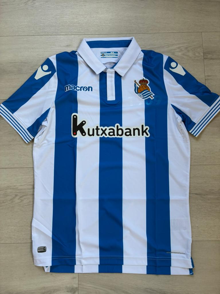 Origineel player Version Real Sociedad shirt maat M, Sport en Fitness, Voetbal, Maat M, Ophalen of Verzenden, Nieuw, Shirt