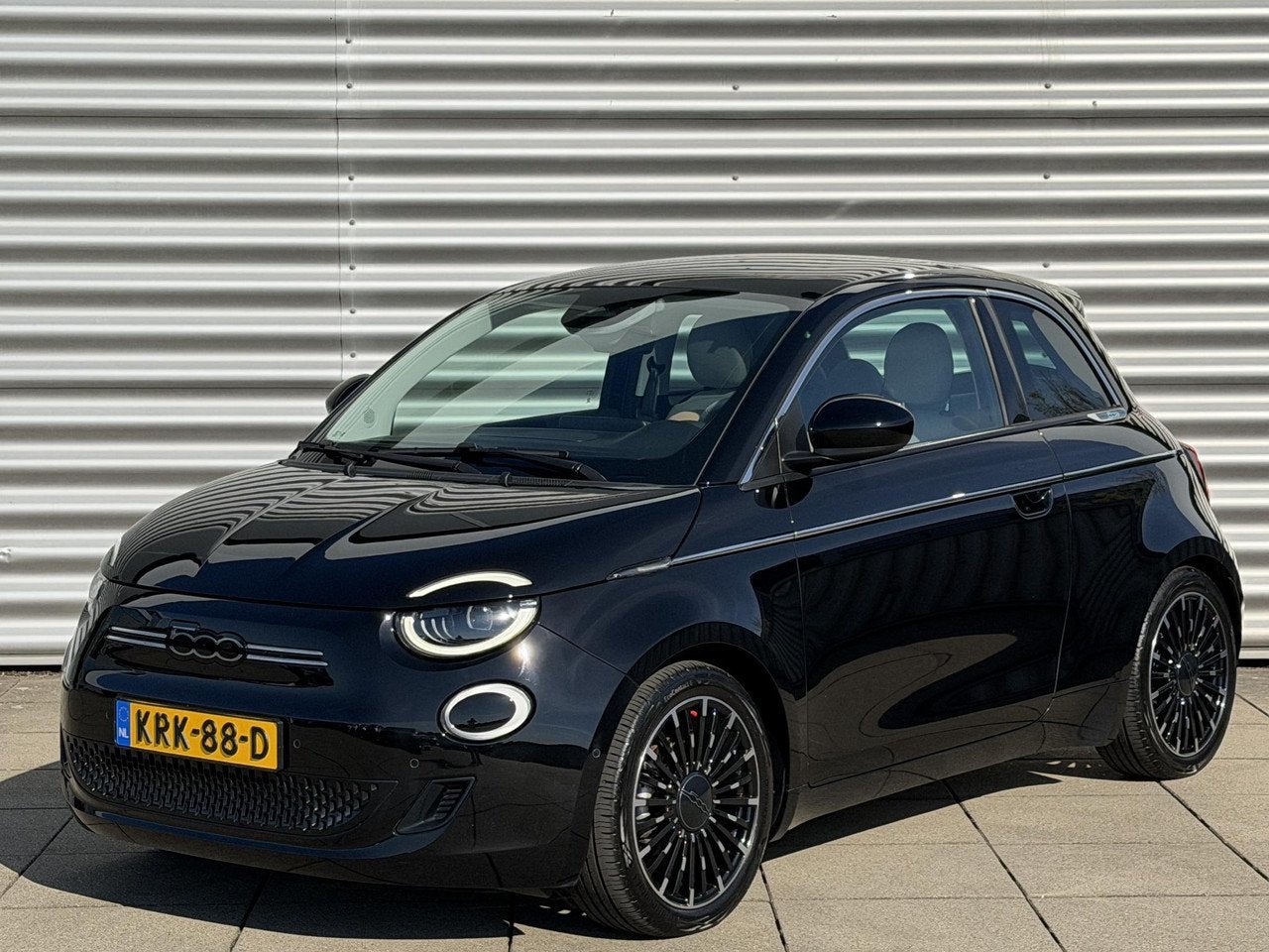 Fiat 500 La Prima 42 kWh Navigatie | Camera | Climate Contro, Automaat, Gebruikt, 118 pk, 4 stoelen