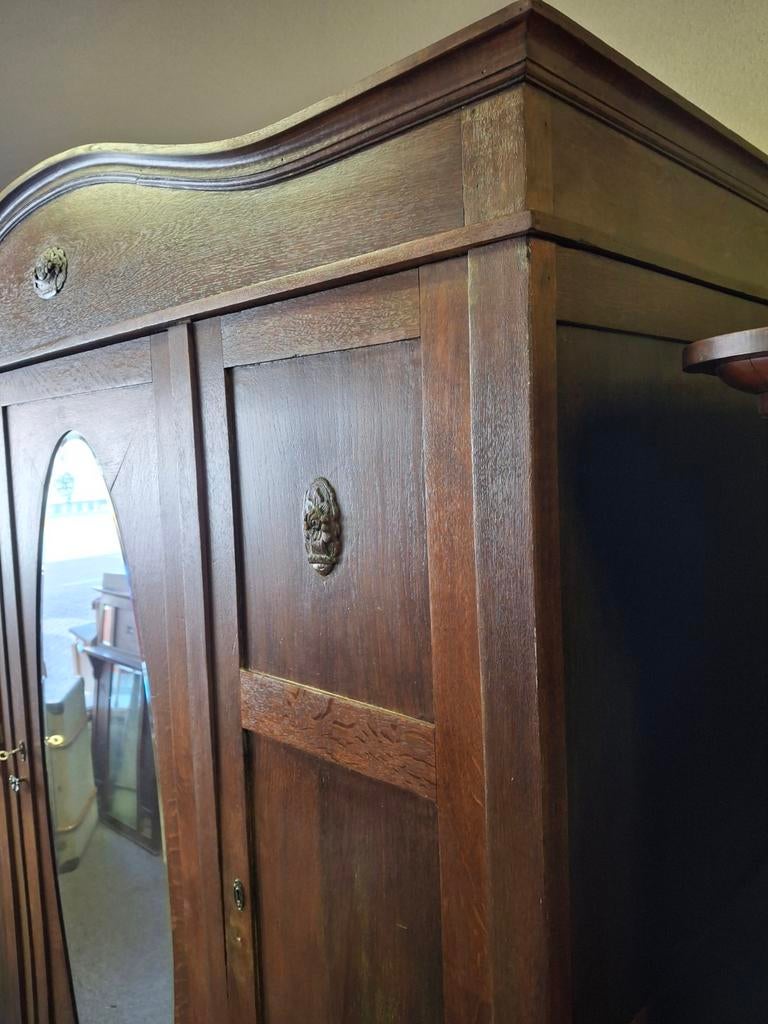 Mooie Antieke Linnenkast 3 deurs facetspiegel rond 1900, Ophalen