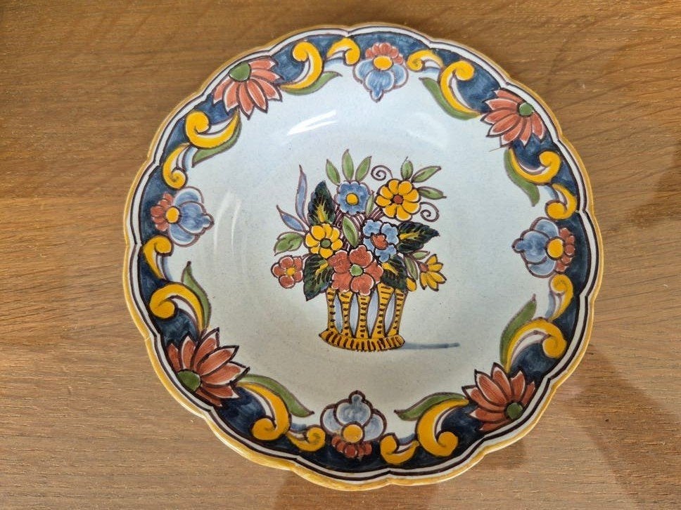 Vintage Makkum Aardewerk Wandbordje met Bloemen, Ophalen of Verzenden