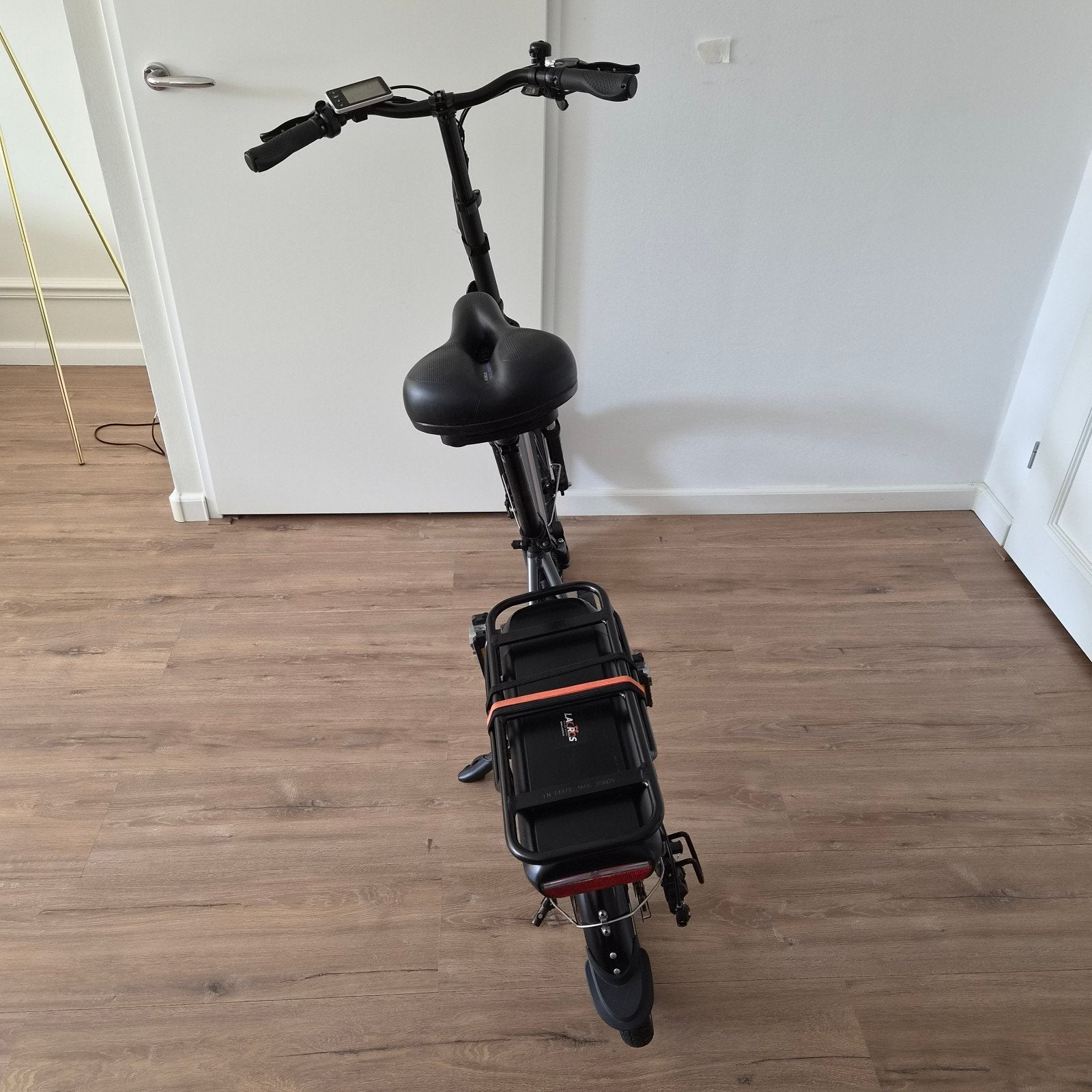 Foto 7 van 2x Z.G.A.N Lacros S200 elektrische vouwfietsen 15AH (20inch)