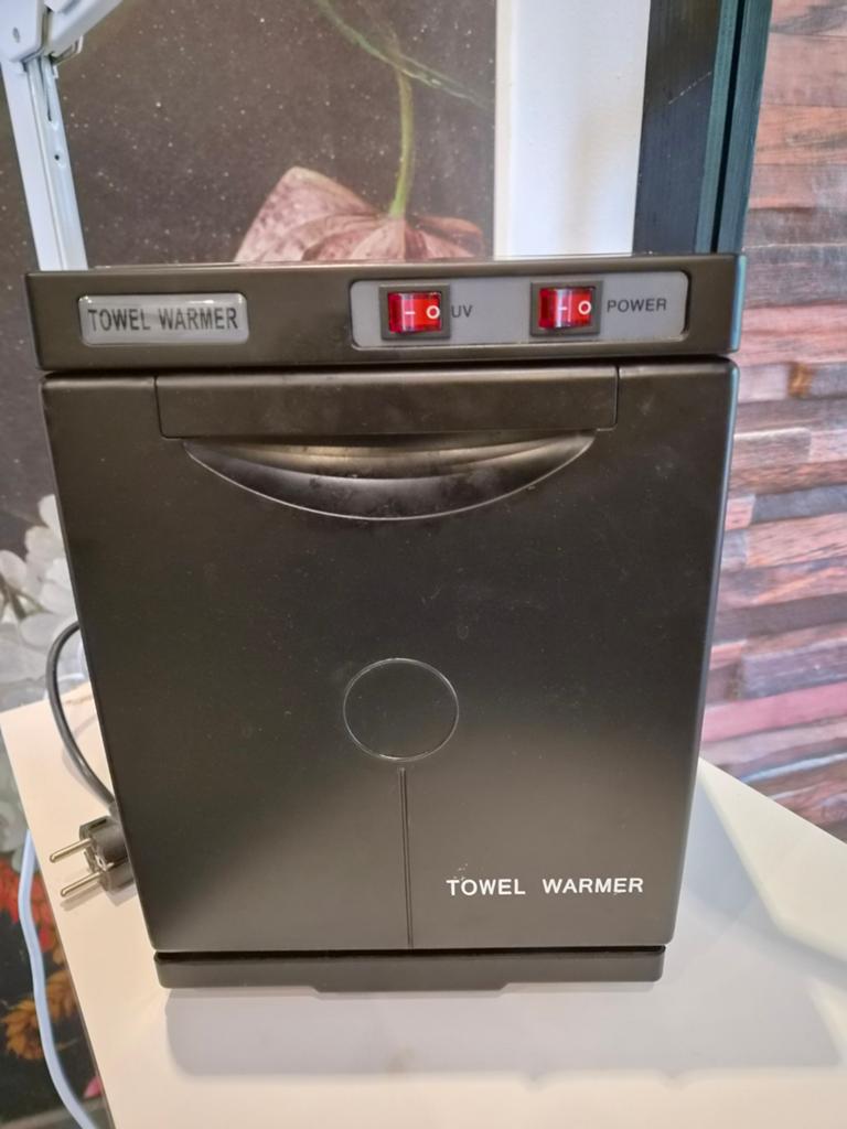 Towel Heater inclusief witte towels., Ophalen of Verzenden