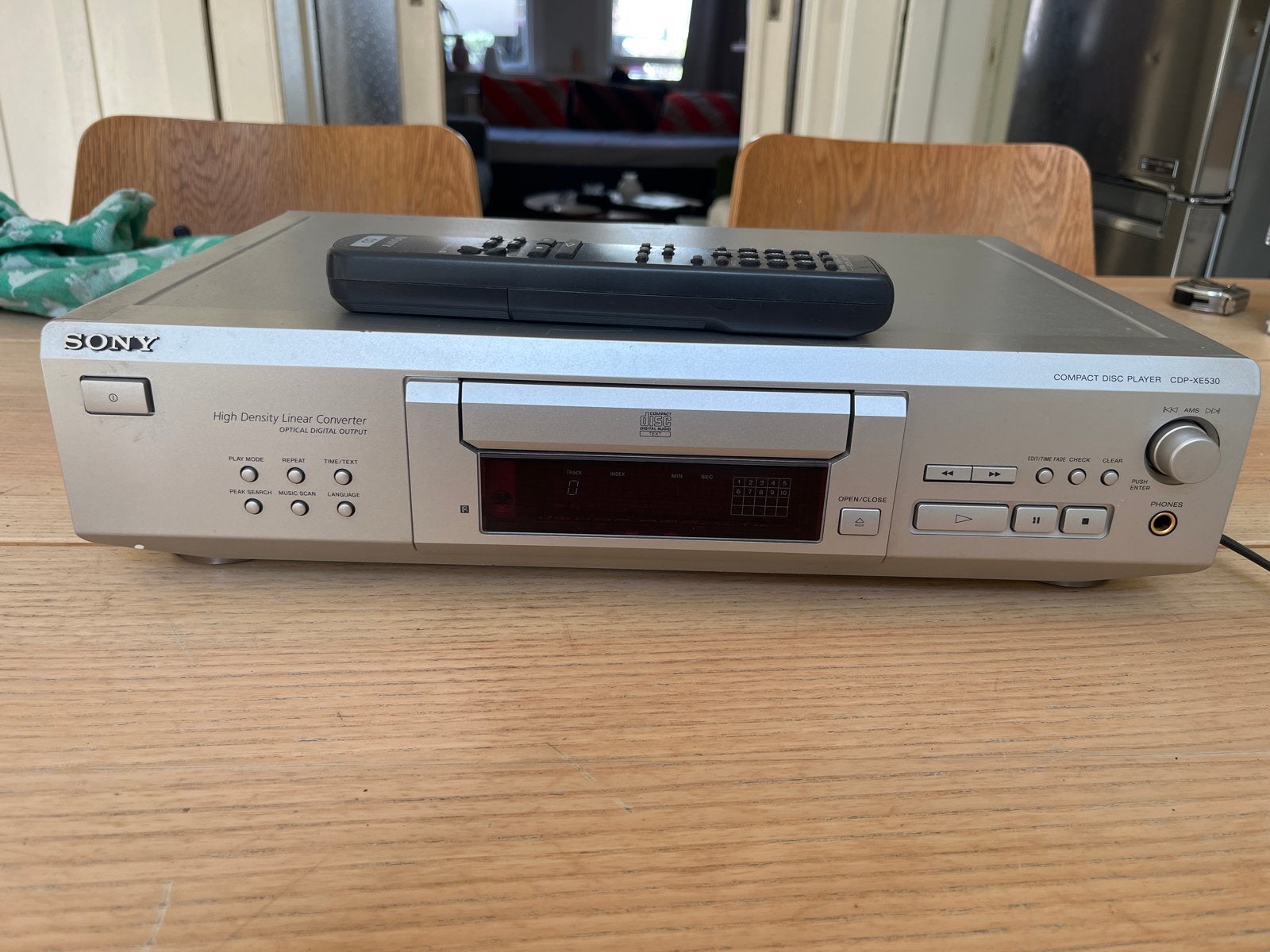 Sony CDP-XE530 CD-speler met afstandsbediening, Audio, Tv en Foto, Ophalen of Verzenden, Zo goed als nieuw, Sony