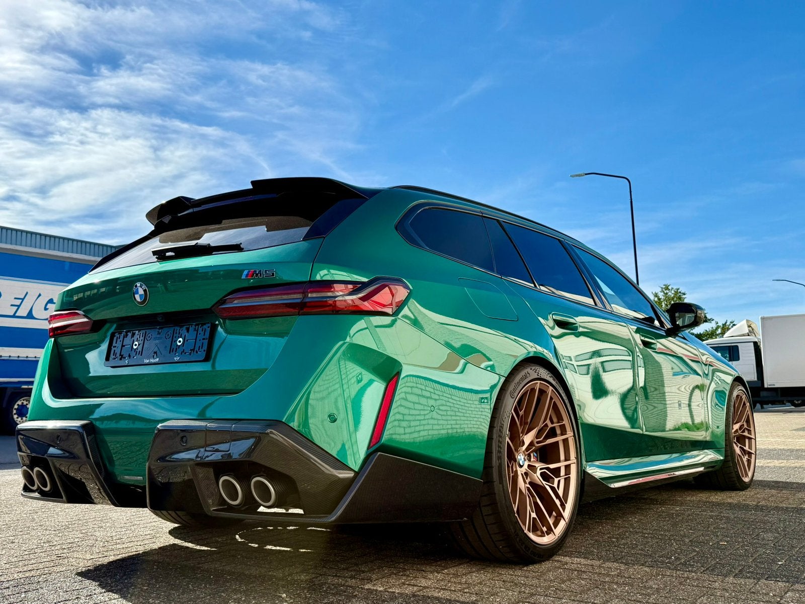 BMW M5 G99/M-Performance pakket/BTW/22” velgen/Garantie/VOL!, Auto's, Automaat, Dealer onderhouden, 2000 kg, Leder