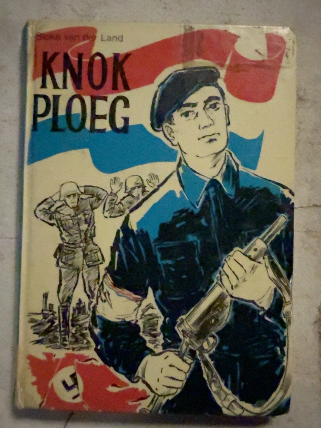 Knokploeg - Spannend oorlogsverhaal van Spike van der Land, Boeken, Ophalen of Verzenden, Tweede Wereldoorlog, Gelezen, Algemeen