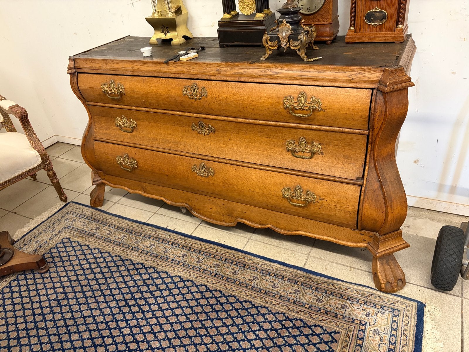 Eiken Dressoir met 3 Lades en Messing Handgrepen, Ophalen, Gebruikt, 150 tot 200 cm, Eikenhout