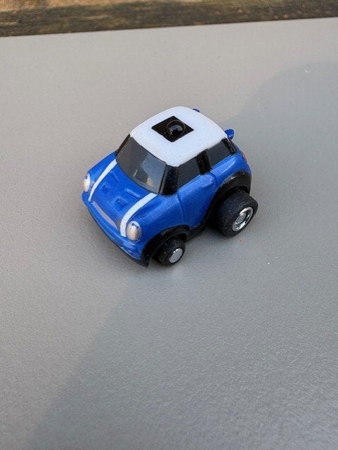 Merkloos Mini Cooper funny car RC piepklein, Ophalen of Verzenden, Gebruikt, Auto