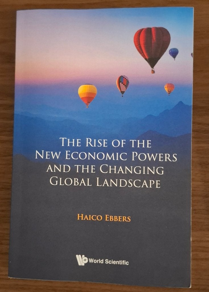 Boek - Ebbers - The rise of the economic powers, Haico Ebbers, Ophalen of Verzenden, Zo goed als nieuw, Economie en Marketing