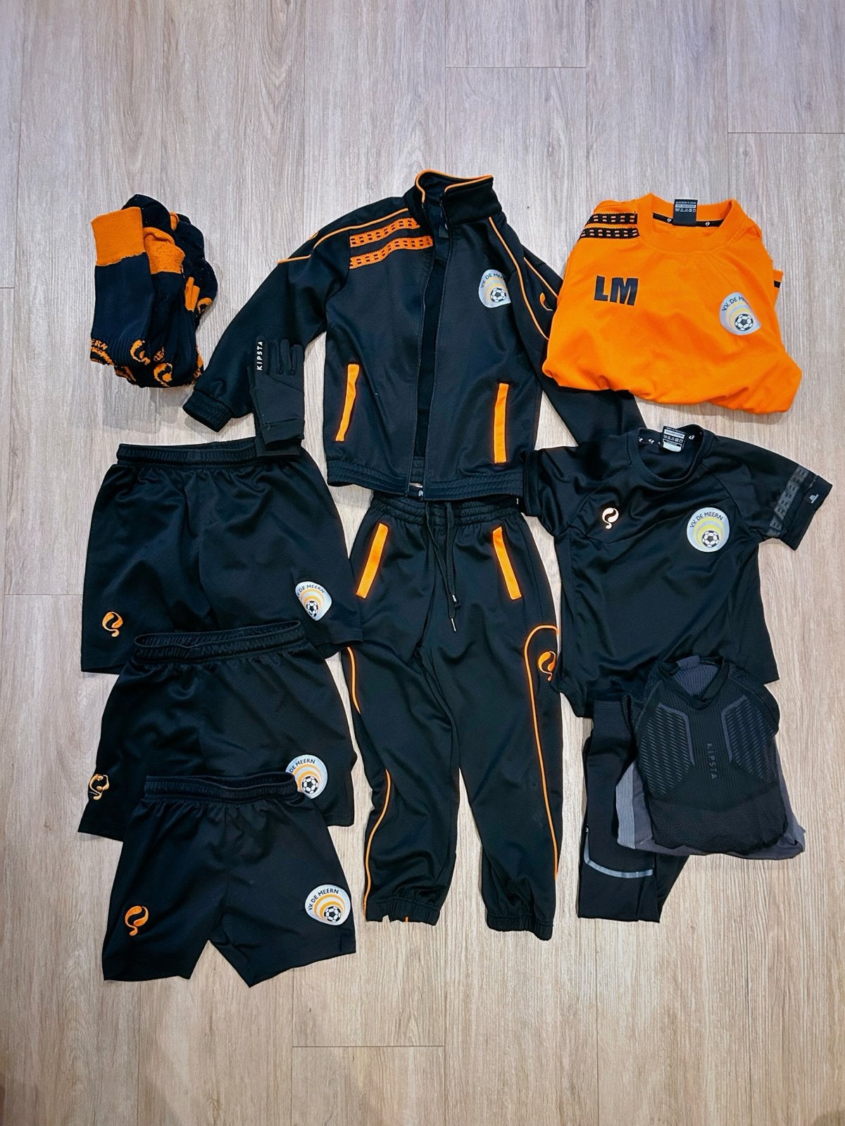 Voetbaltenue set vv de Meern Trainingspak, Shirts, Broekjes, Maat XS of kleiner, Ophalen of Verzenden, Gebruikt, Set