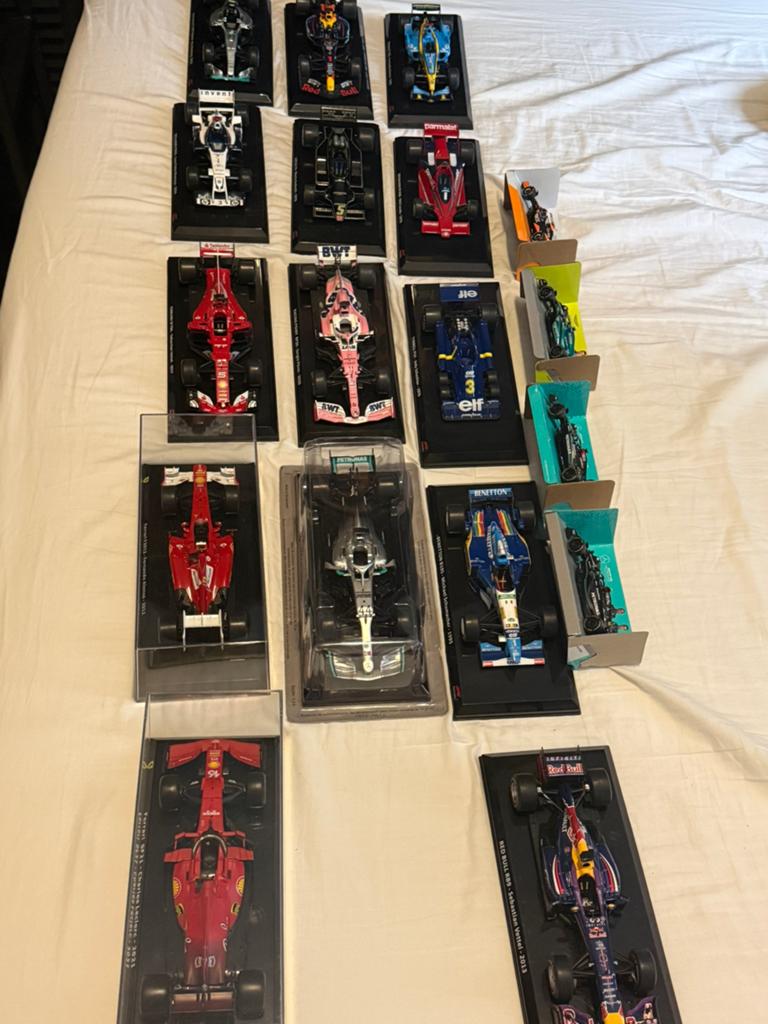 Diverse F1 auto’s schaal 1:24, Ophalen of Verzenden, Zo goed als nieuw, Auto's