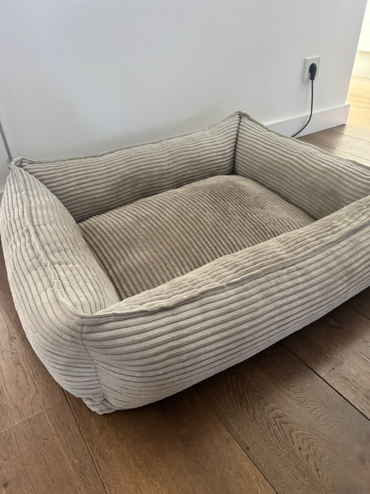 Hondenmand, Designed by Lotte, Ophalen, Zo goed als nieuw, Hondenmand