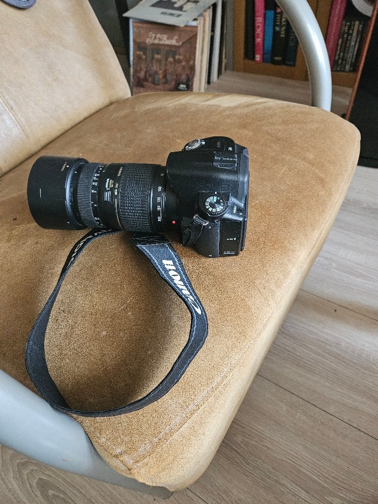 Sony Alpha A390 Spiegelreflexcamera met Tamron lens, Audio, Tv en Foto, Gebruikt, Spiegelreflex, Geheugenkaart, Sony