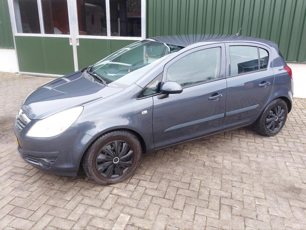 Nette Opel Corsa 1.2 16V 5D 2008 Grijs, Voorwielaandrijving, 4 cilinders, 1229 cc, 49 €/maand