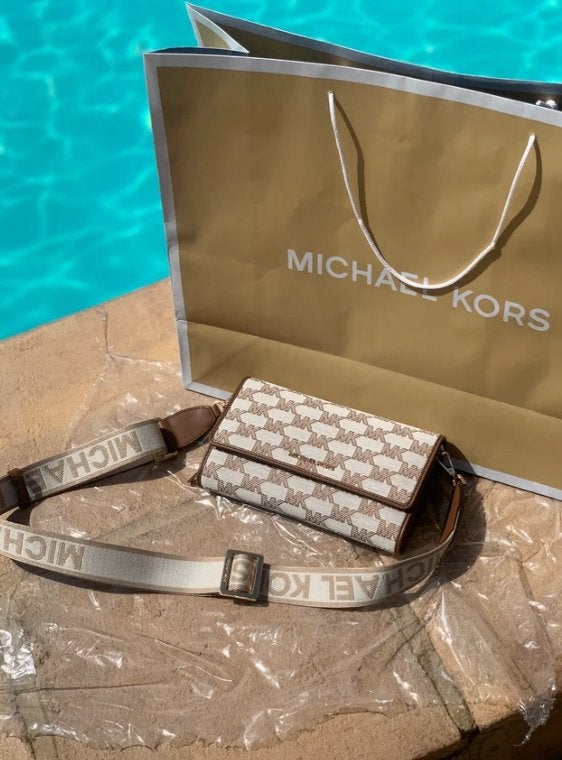 Michael Kors Jet Set XBody wallet travel tas beige nieuw MK, Ophalen of Verzenden, Nieuw, Beige, Schoudertasje