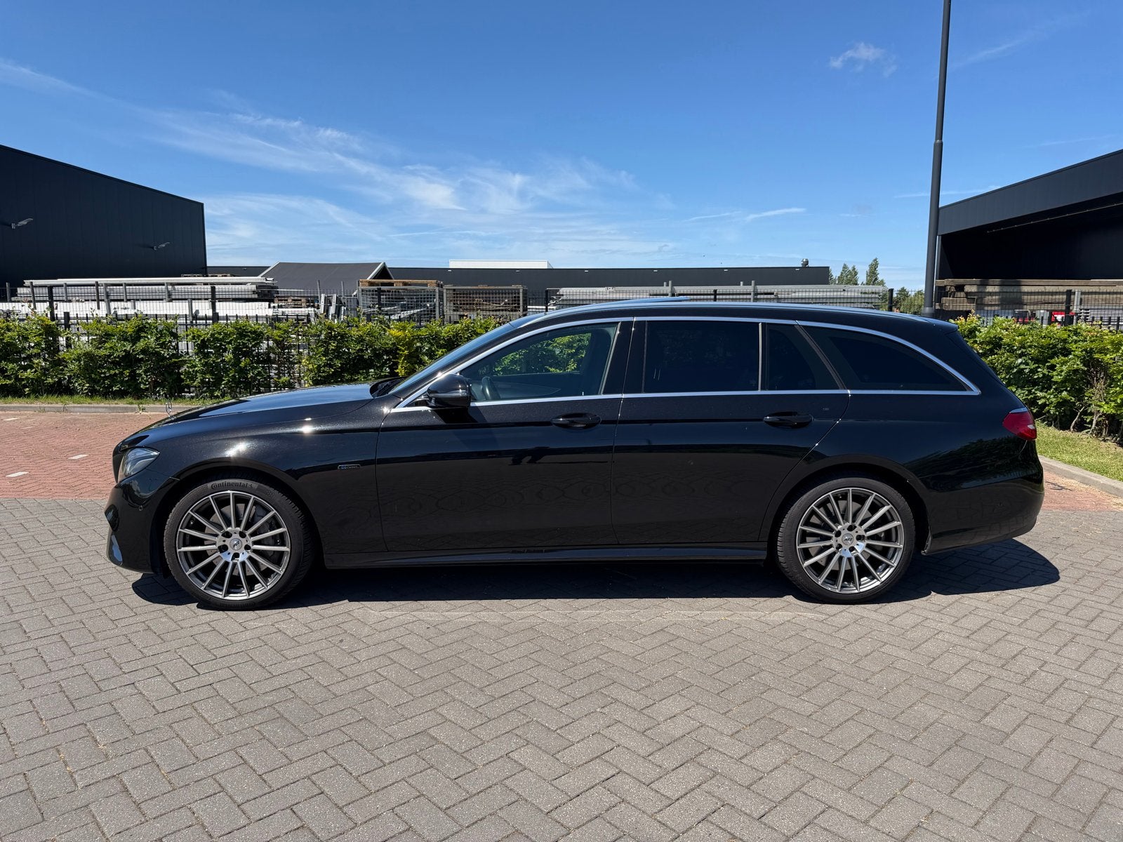 Mercedes-Benz E-Klasse E300 de 316pk 9G-TRONIC 2019 Zwart, Auto's, Mercedes-Benz, Automaat, Achterwielaandrijving, 4 cilinders