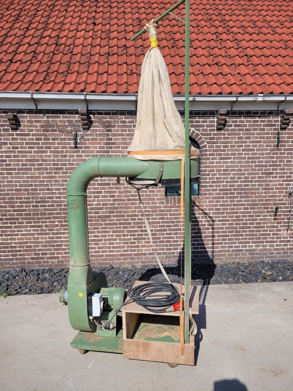 Afzuiging houtafzuiging stofafzuiging mobiele afzuiging, Ophalen, Gebruikt, Afzuiger