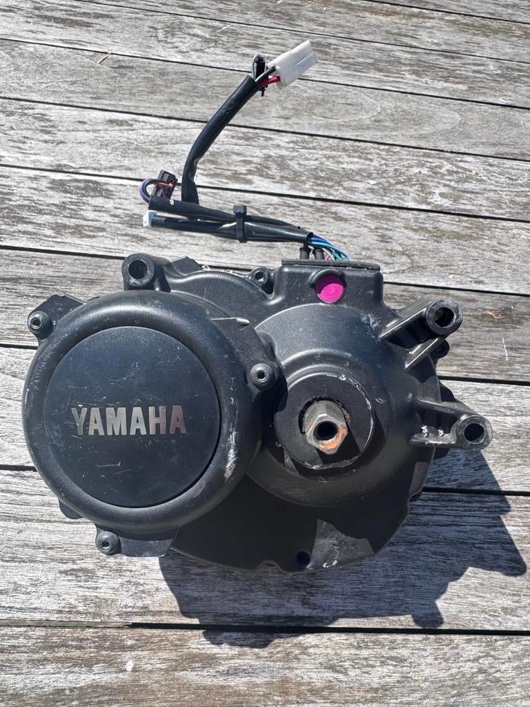 Yamaha E-bike midden Motor - Revisie Nodig, Fietsen en Brommers, Elektrische fiets, Gebruikt, Overige materialen, Ophalen of Verzenden