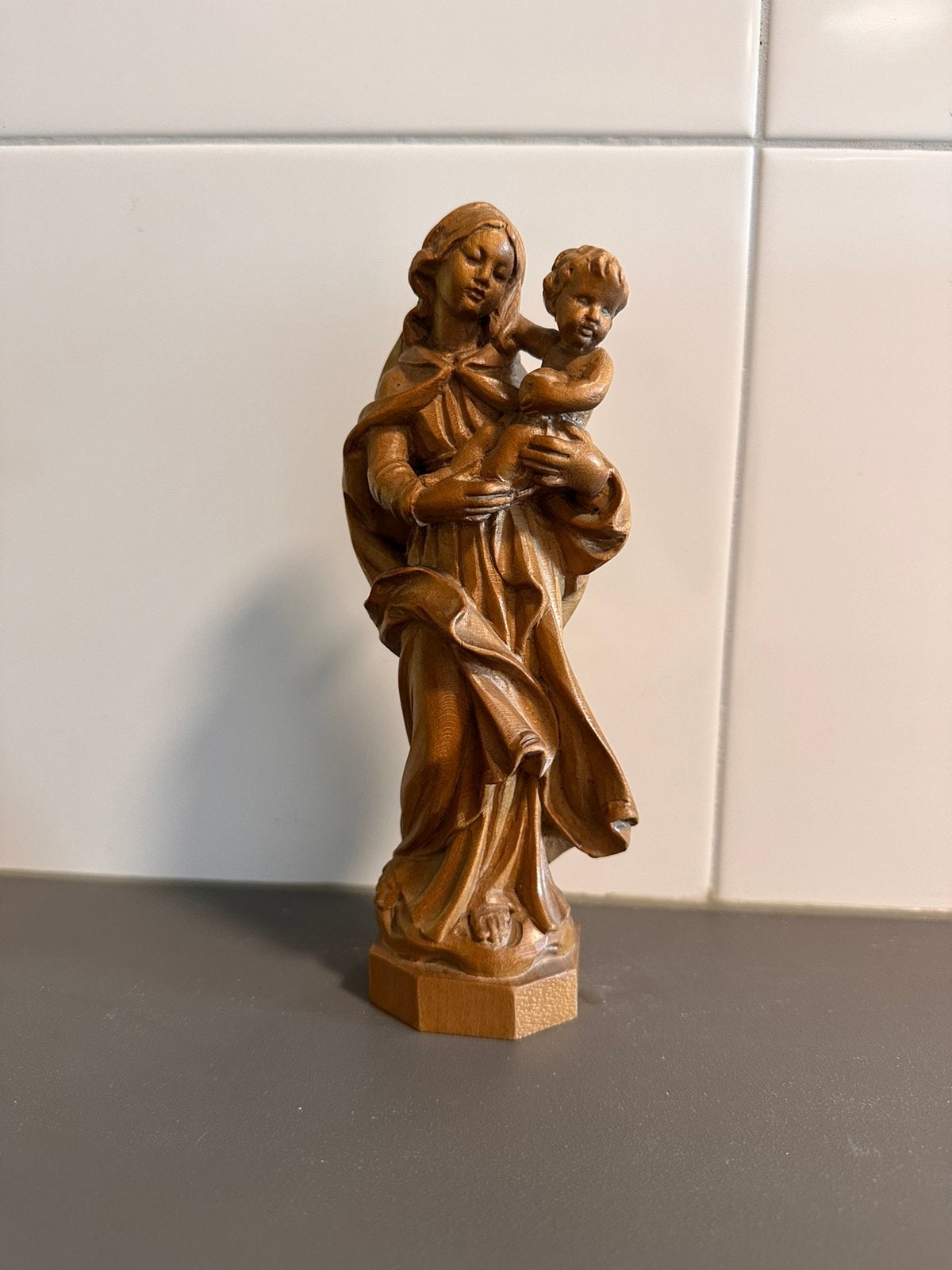 Vintage houten Mariabeeld met kind Jezus - 20 cm, Antiek en Kunst, Ophalen of Verzenden