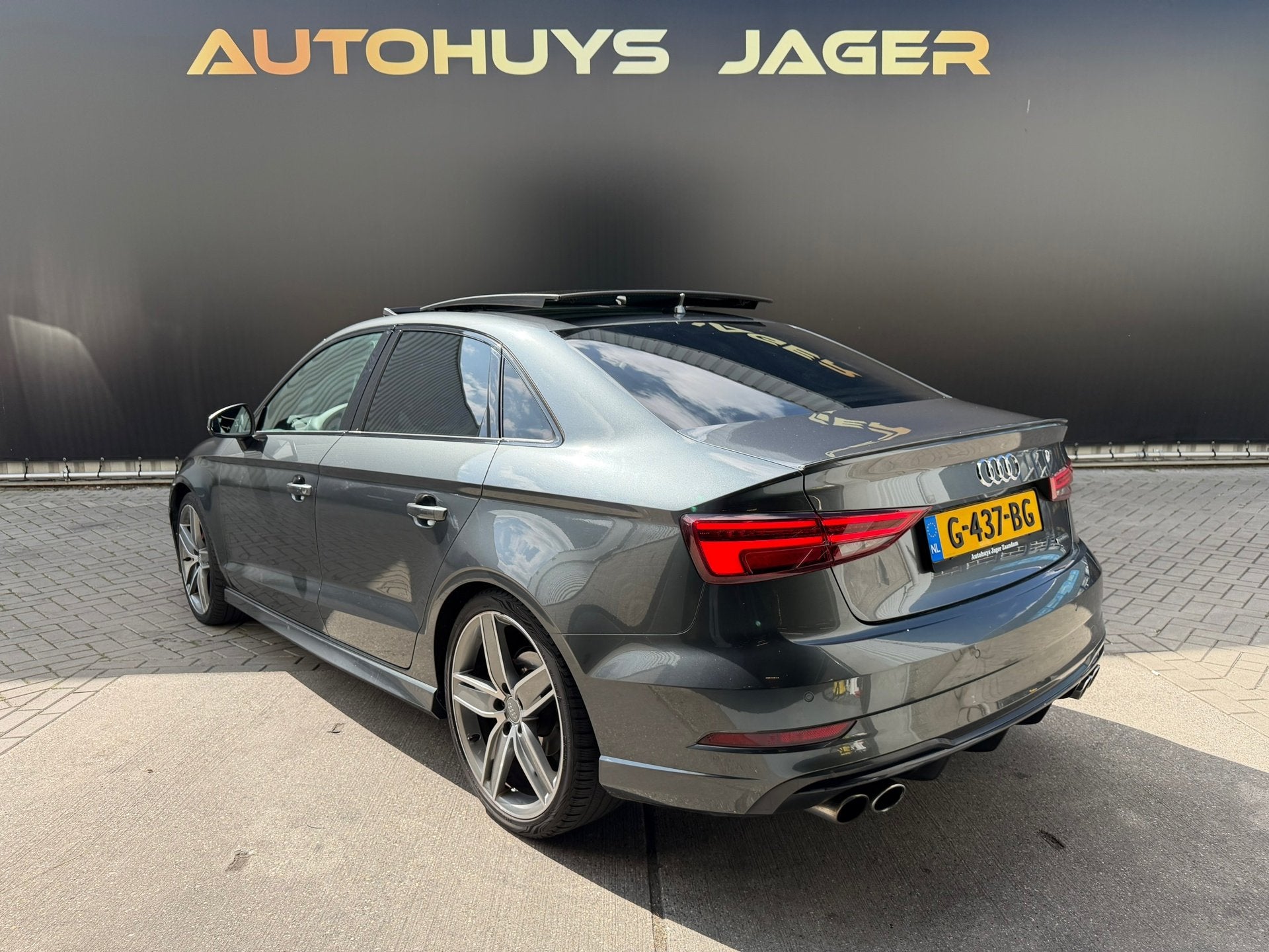 Audi A3 Limousine 2.0 TFSI Quattro Panorama B&O Virtual Cock, Auto's, 730 kg, Gebruikt, 1984 cc, Vierwielaandrijving