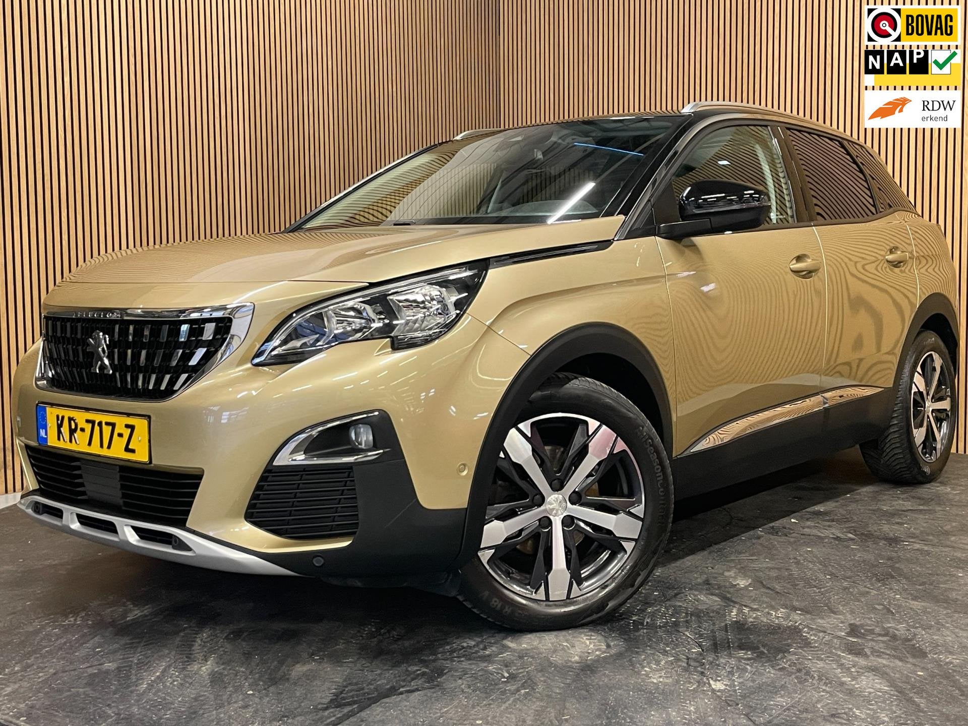 Peugeot 3008 1.2 Première|130PK|LUXE UITV|VOLLEDER|PANORAMA, Voorwielaandrijving, Gebruikt, Bedrijf, Handgeschakeld