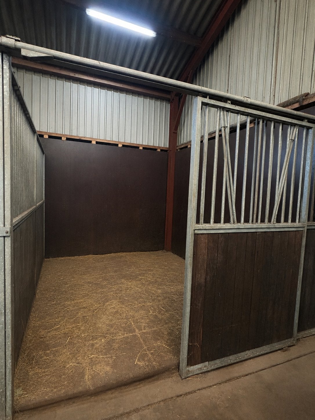 Voor- en zijwand paardenbox, Dieren en Toebehoren, 1 paard of pony