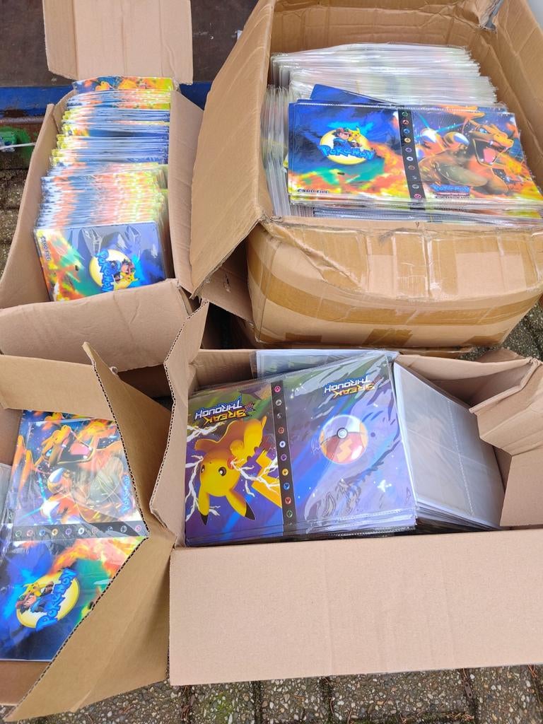 Bulk 650 Pokemon Kaarten Mappen, Ophalen, Gebruikt, Meerdere kaarten, Foil