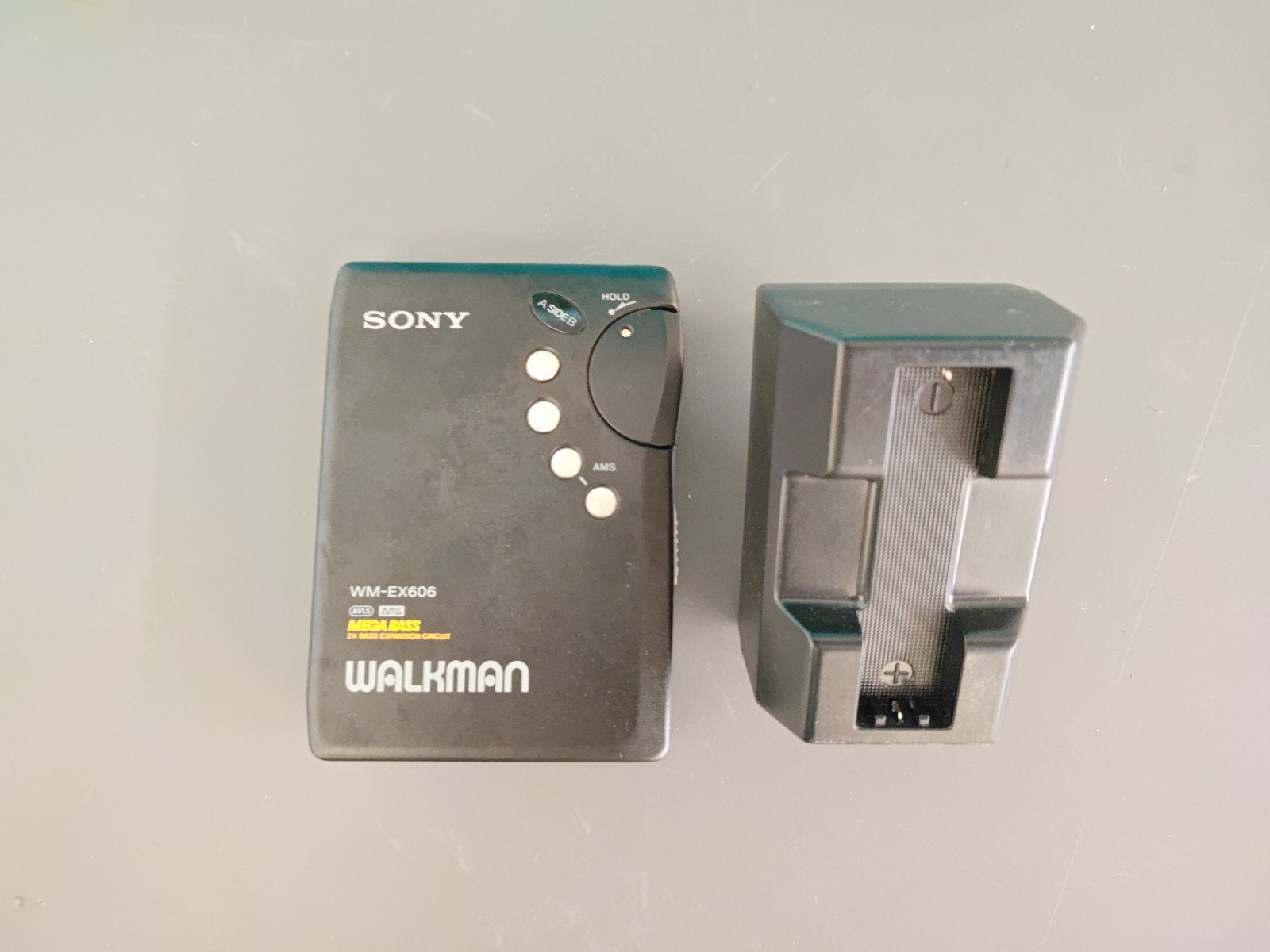 Sony WM-EX606 walkman met Sony BC-7S NiCd batterijoplader, Audio, Tv en Foto, Ophalen of Verzenden, Walkman