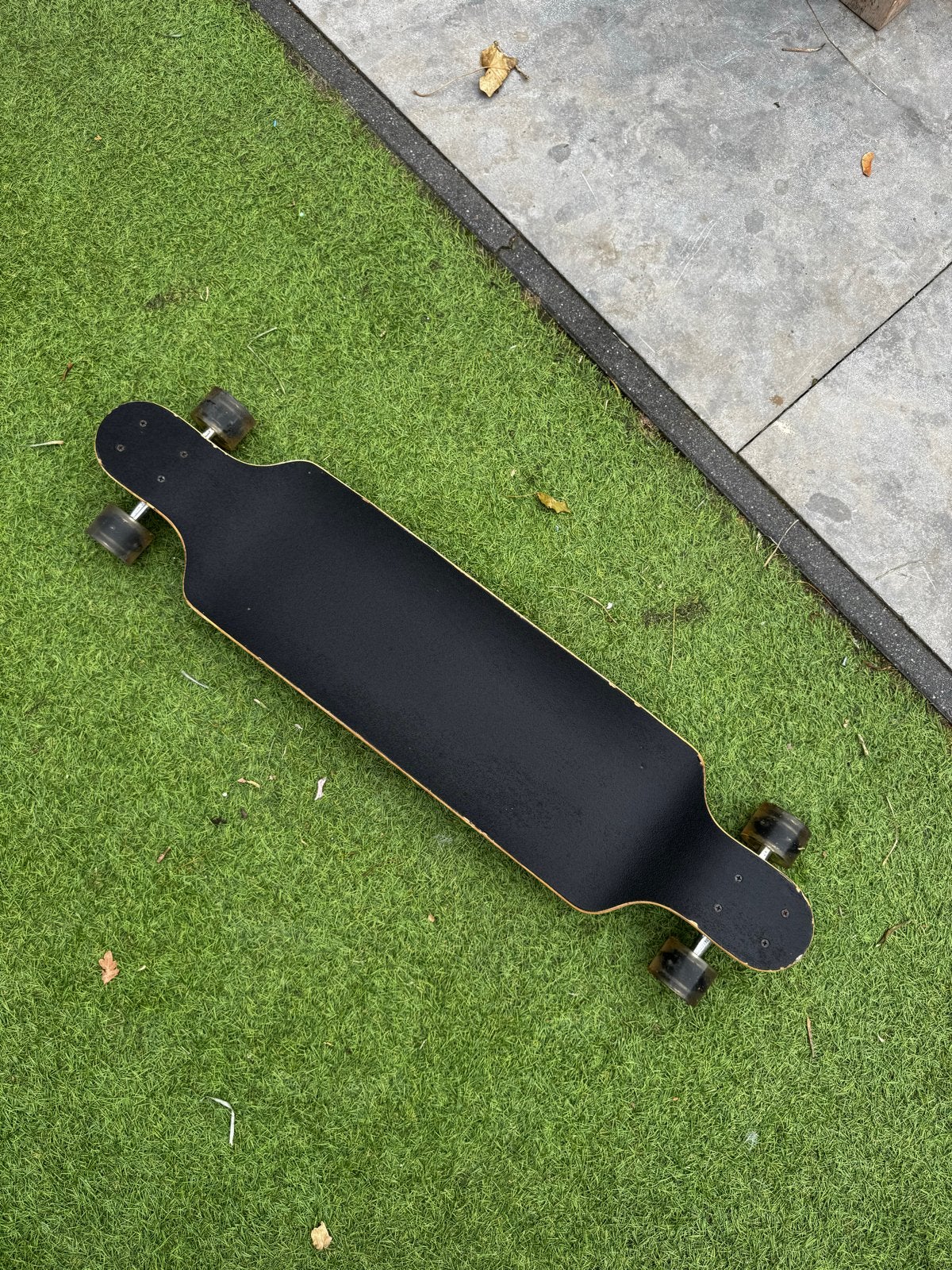 Longboard Graffiti - Zo goed als nieuw, Sport en Fitness, Ophalen, Zo goed als nieuw, Skateboard, Longboard